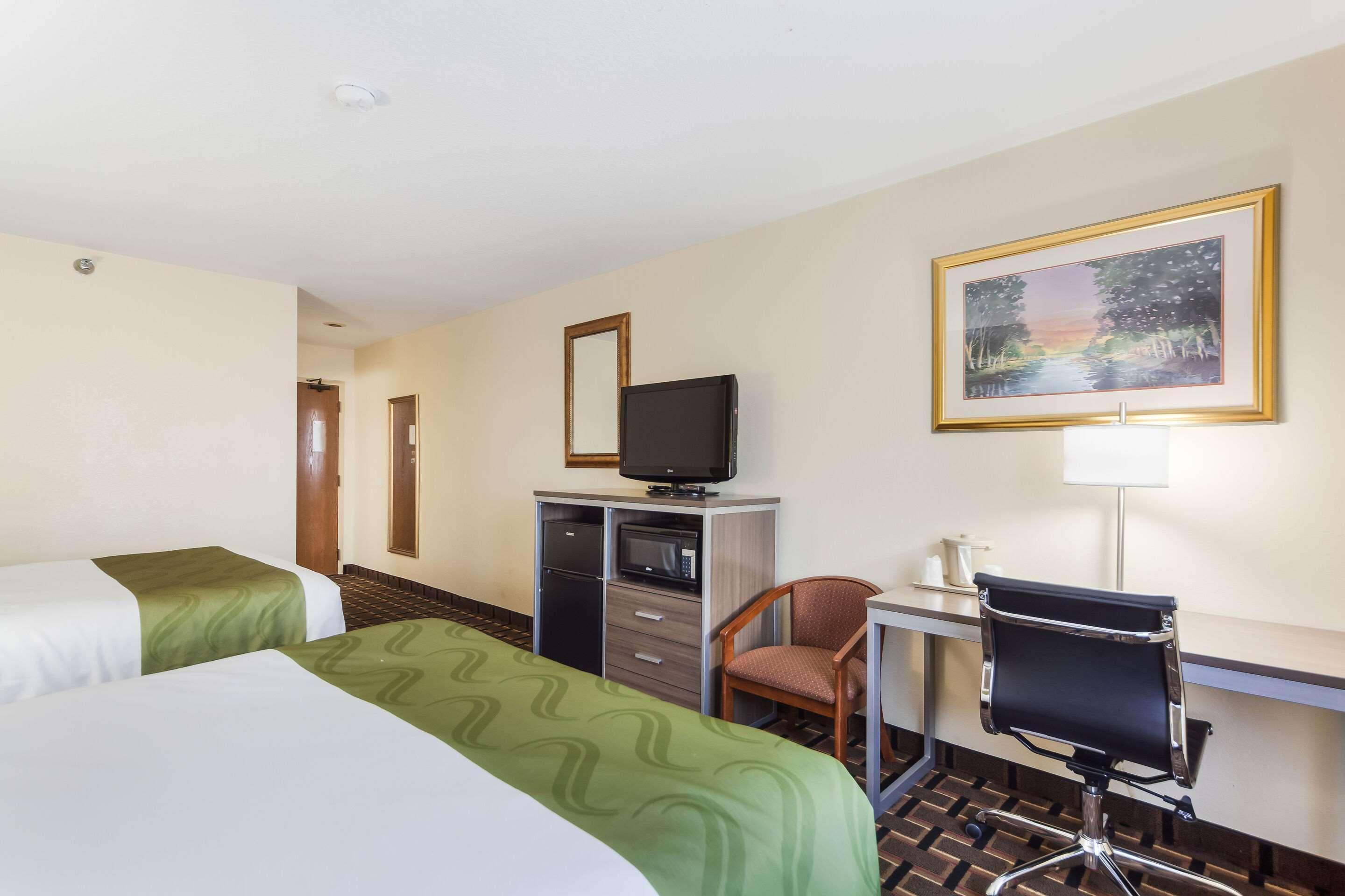 Quality Inn Lincoln Cornhusker Buitenkant foto